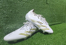 Load image into Gallery viewer, Will Hayward 2024 and 2025 Player items - Consignment