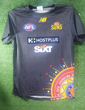Load image into Gallery viewer, Gold Coast Suns 2023 Run Out shirt