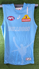 Load image into Gallery viewer, Western Bulldogs Training Guernsey (2020) - Blue & Black (AFL)
