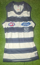 Load image into Gallery viewer, Brad Close Guernseys and shorts - consignment
