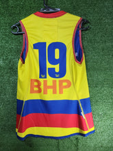 Load image into Gallery viewer, 2023 Adelaide Crows AFLW Reversable Trainers
