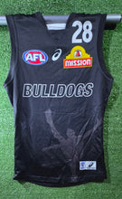 Load image into Gallery viewer, Western Bulldogs Training Guernsey (2020) - Blue &amp; Black (AFL)
